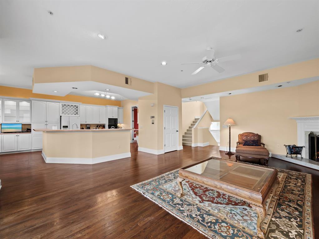 836 Evergreen Way Longboat Key, FL 34228 - Photo 7 of 49