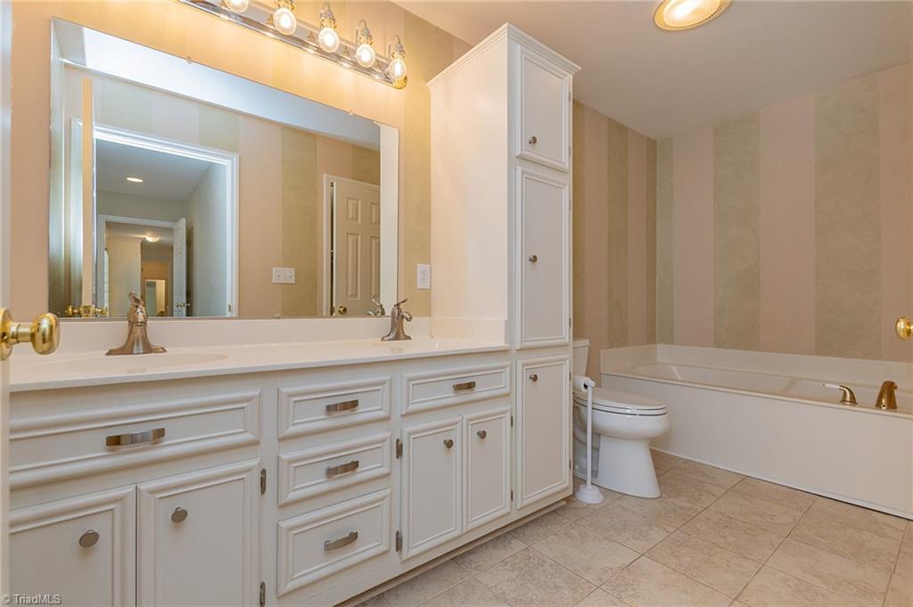 705 Fox Run Road Lexington, NC 27292 - Photo 12 of 45 Gallery Image 12