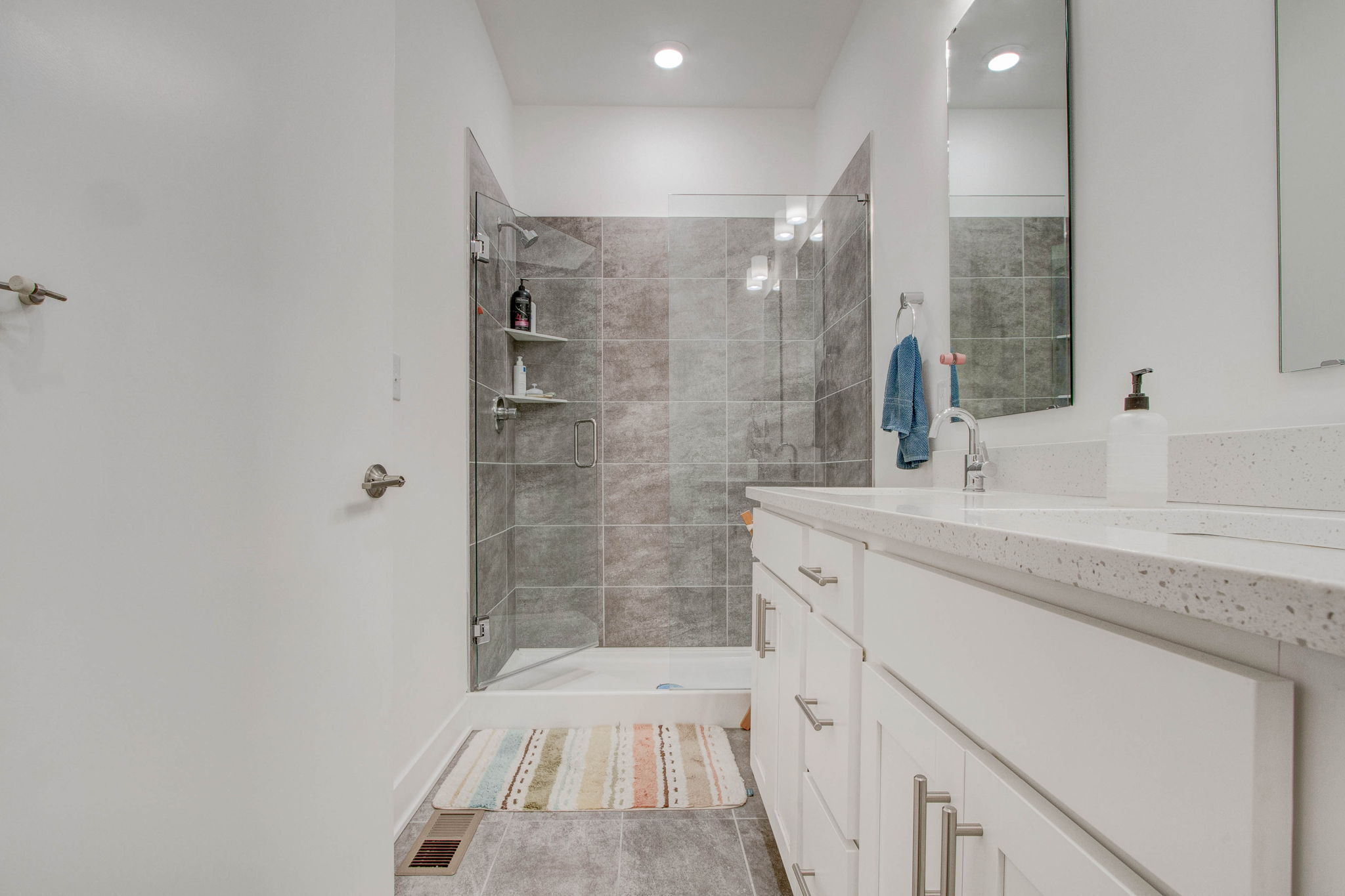 809 Switchyard Place Indianapolis, IN 46203 - Photo 18 of 22