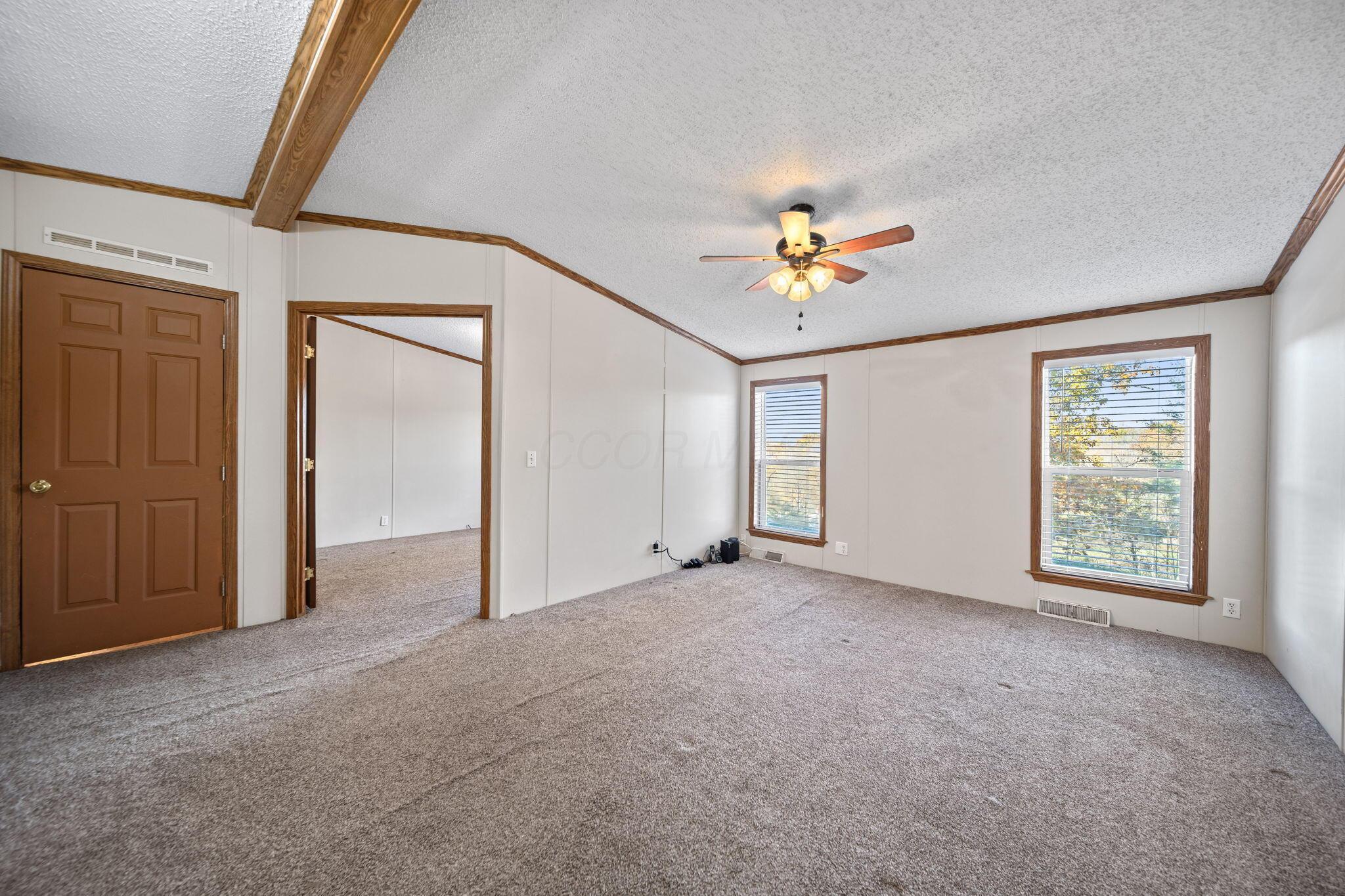 320 Hough Road Chillicothe, OH 45601 - Photo 18 of 37 17-web-or-mls-A7408507