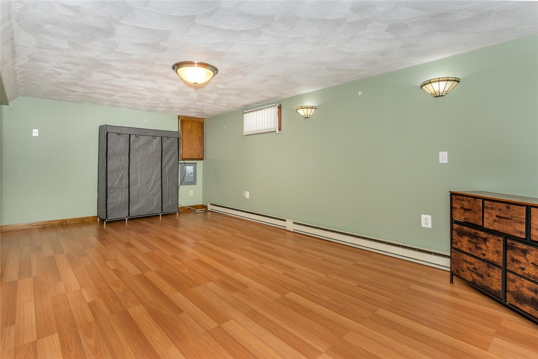 275 Columbus Avenue Pawtucket, RI 02861 - Photo 11 of 20