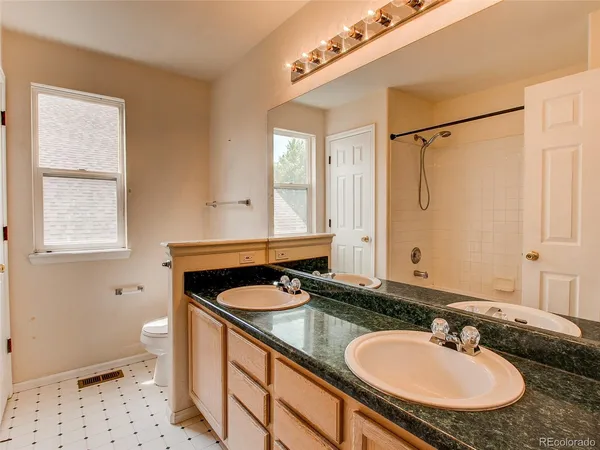$2,950 | 98 Cherry Street, Castle Rock, CO 80104
