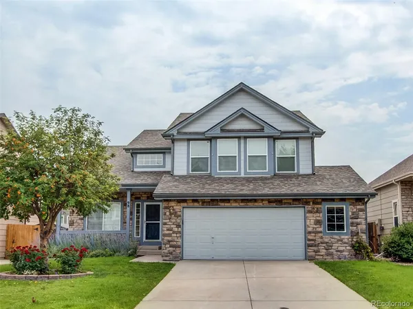 $2,950 | 98 Cherry Street, Castle Rock, CO 80104