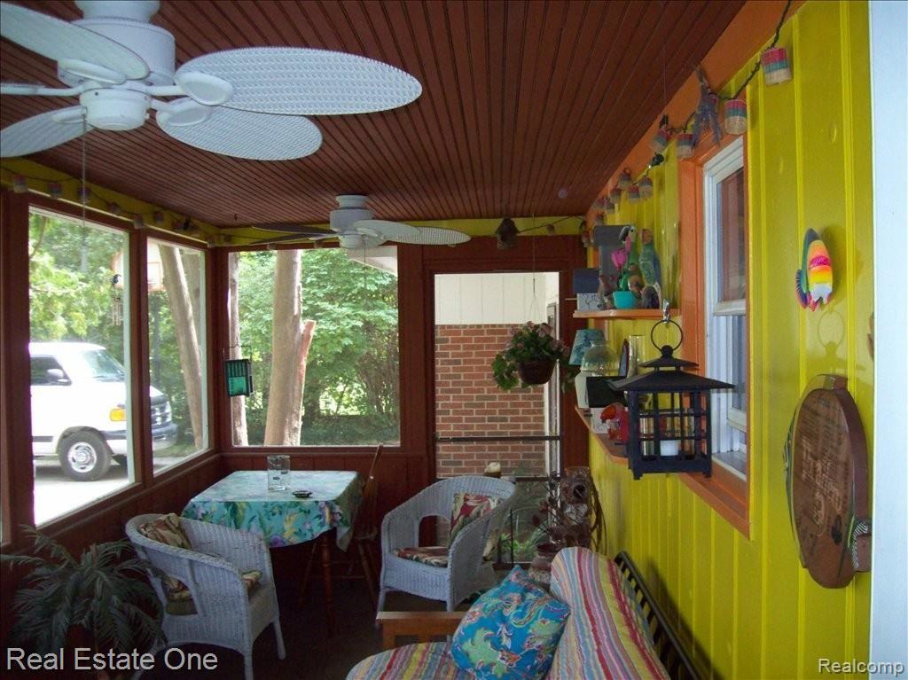3170 East Maple Road Milford, MI 48381 - Photo 16 of 21 Screened in front porch