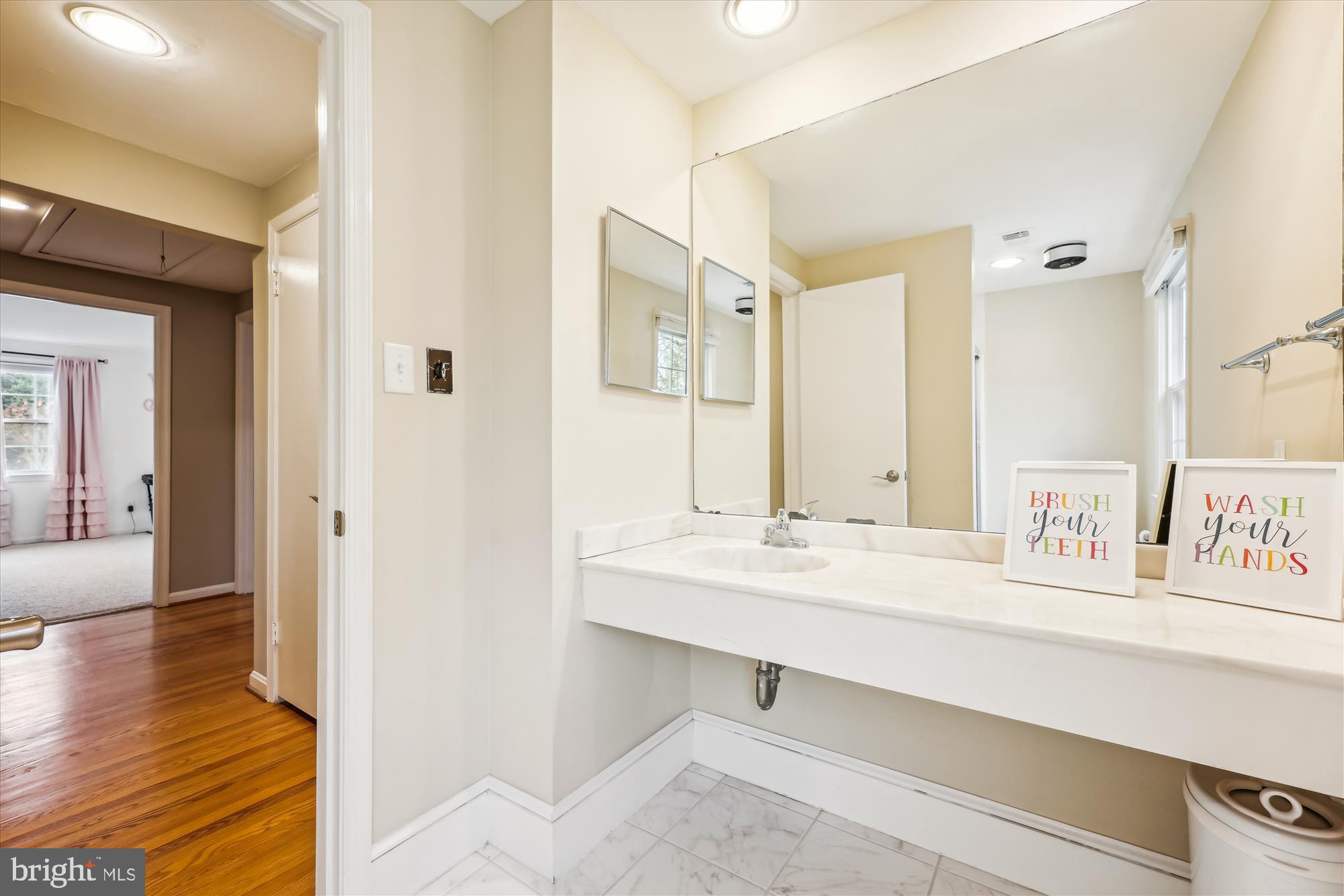 9029 Willow Valley Drive Potomac, MD 20854 - Photo 67 of 83 Hall Bath