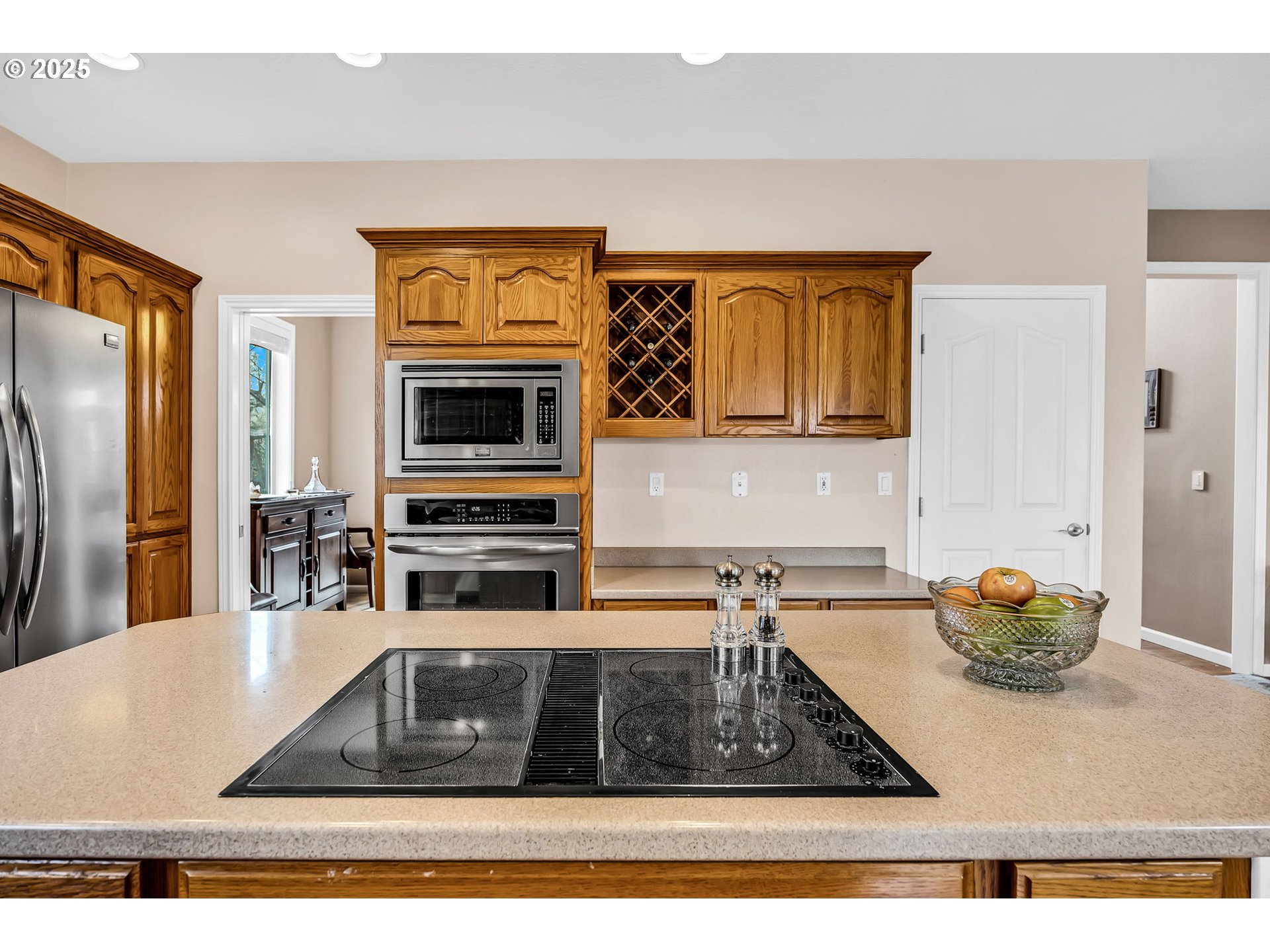 4101 Southwest 30th Court Gresham, OR 97080 - Photo 12 of 47