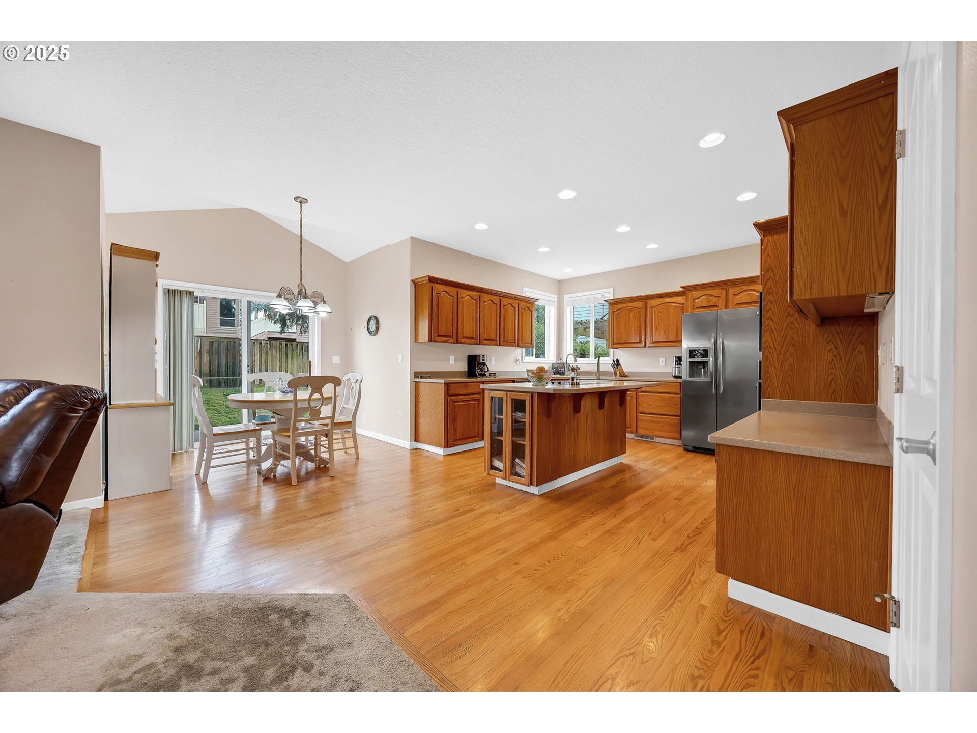 4101 Southwest 30th Court Gresham, OR 97080 - Photo 19 of 47