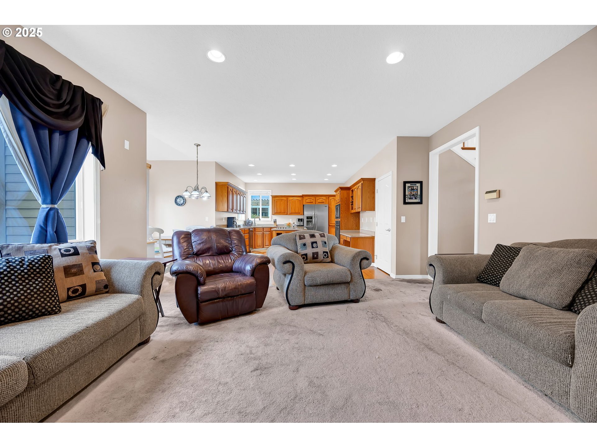 4101 Southwest 30th Court Gresham, OR 97080 - Photo 22 of 47