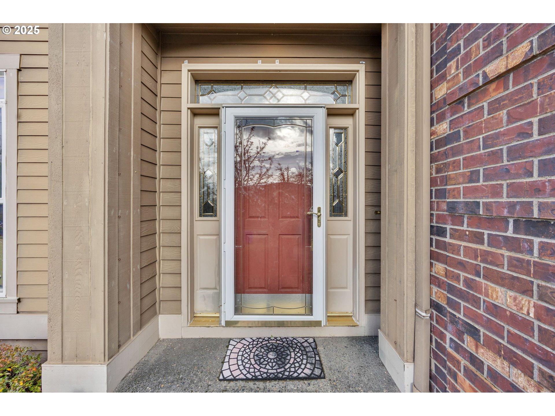 4101 Southwest 30th Court Gresham, OR 97080 - Photo 3 of 47