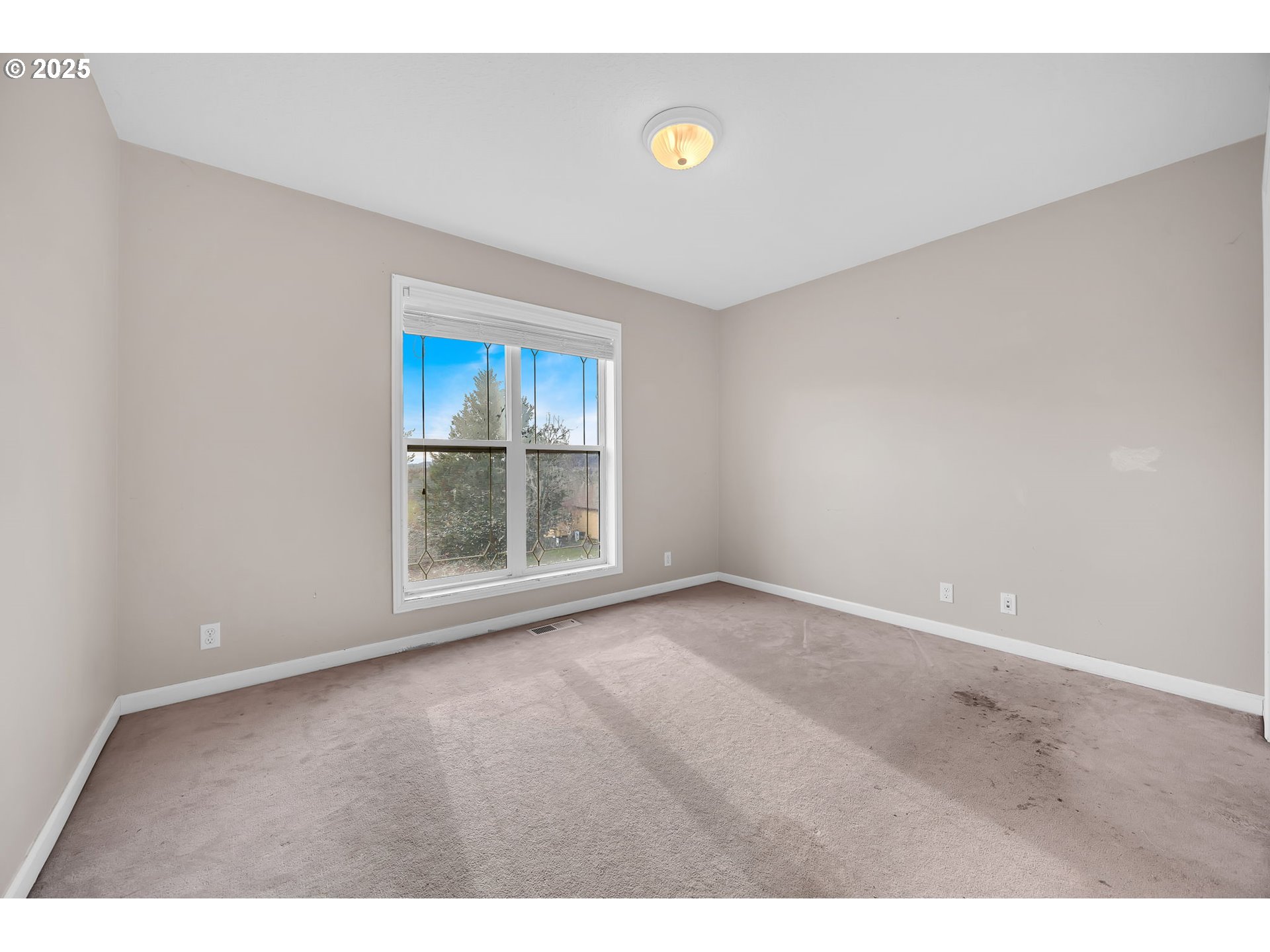 4101 Southwest 30th Court Gresham, OR 97080 - Photo 39 of 47