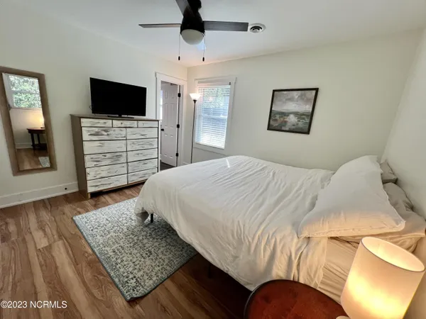 $2,200 | 709 Lorraine Circle, Wilmington, NC 28412