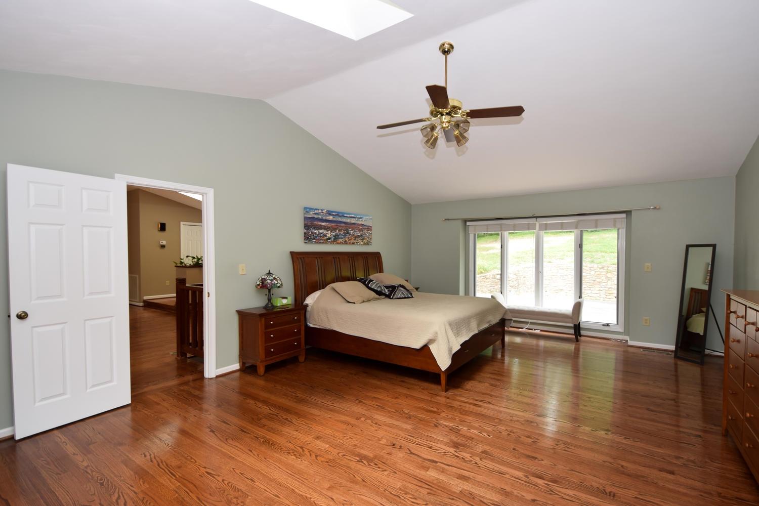 6539 Poage Valley Rd Extension Roanoke, VA 24018 - Photo 11 of 34 11