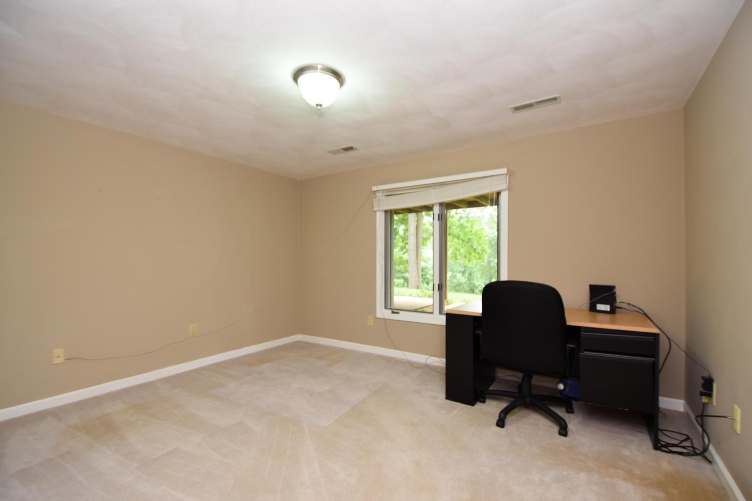 6539 Poage Valley Rd Extension Roanoke, VA 24018 - Photo 19 of 34 19