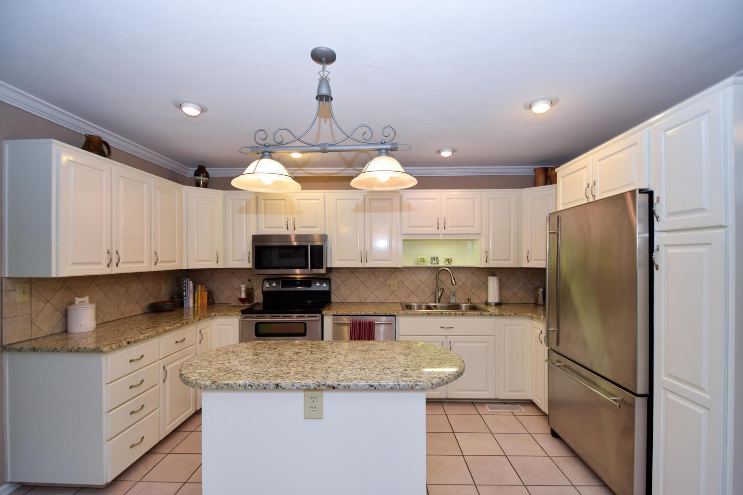 6539 Poage Valley Rd Extension Roanoke, VA 24018 - Photo 6 of 34 6