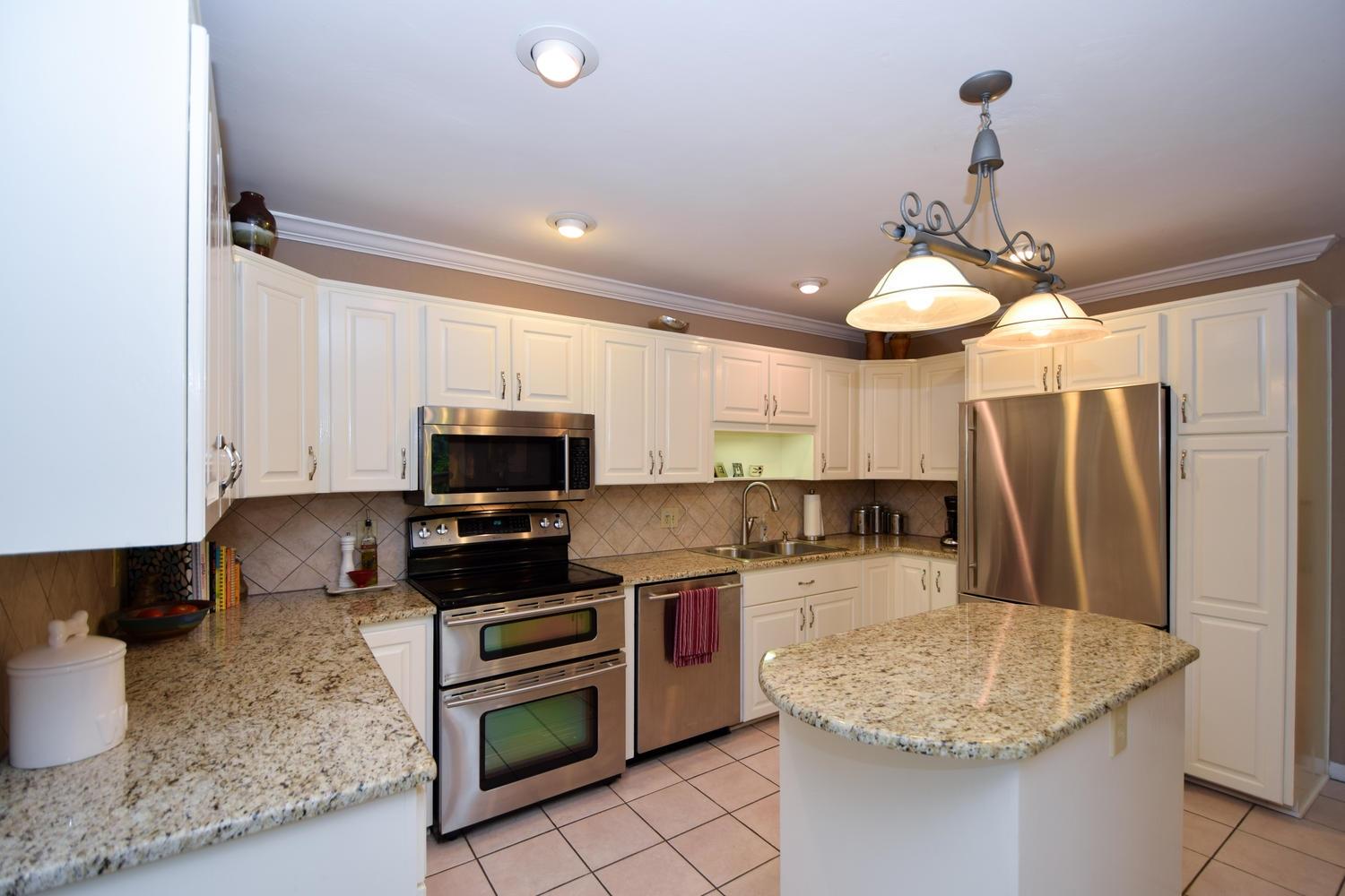 6539 Poage Valley Rd Extension Roanoke, VA 24018 - Photo 7 of 34 7