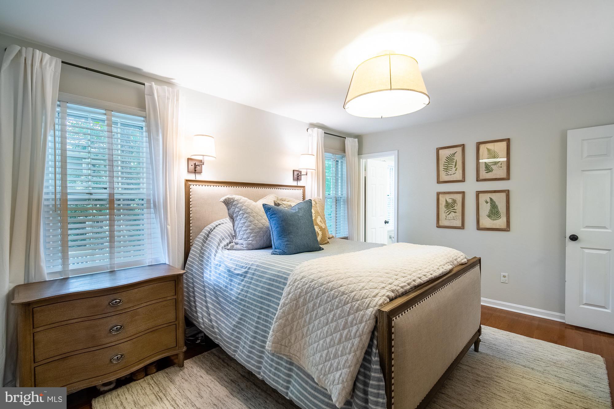 2050 Cobblestone Lane Reston, VA 20191 - Photo 18 of 36
