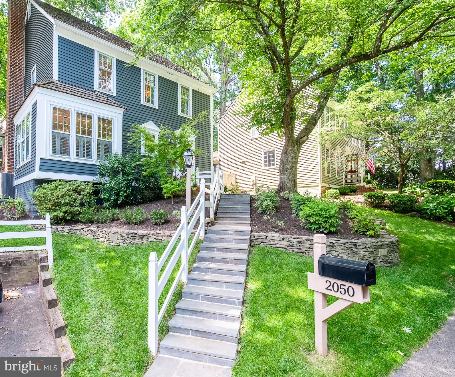 2050 Cobblestone Lane Reston, VA 20191 - Photo 3 of 36