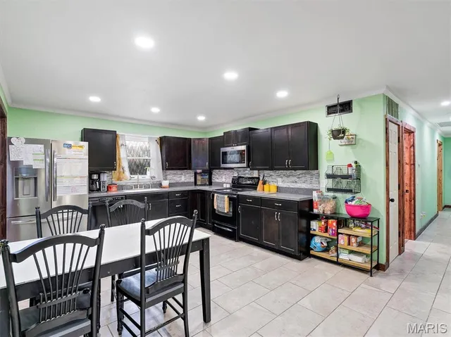 $284,000 | 590 Neff Road, Leasburg, MO 65535