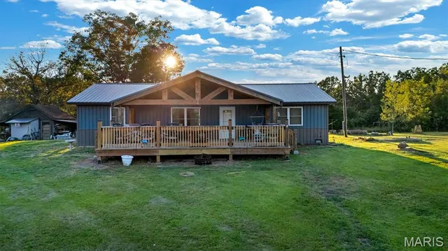 $284,000 | 590 Neff Road, Leasburg, MO 65535