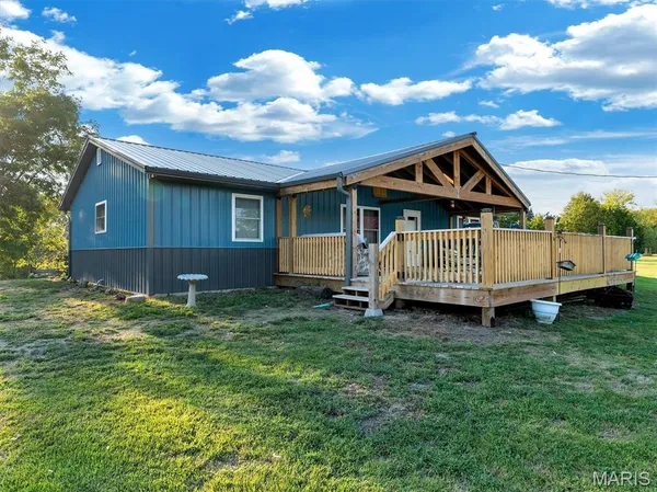 $284,000 | 590 Neff Road, Leasburg, MO 65535