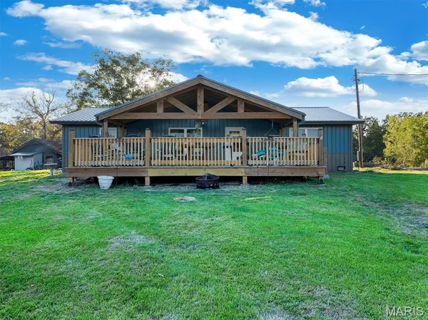 $284,000 | 590 Neff Road, Leasburg, MO 65535