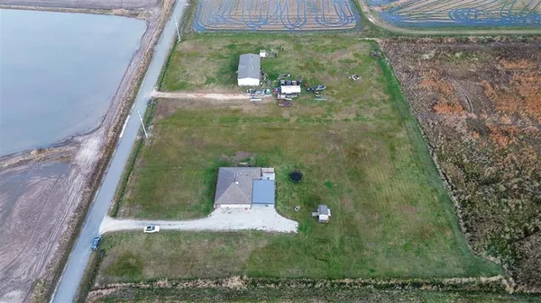 $295,000 | 15175 Ardoin Cove Road, Welsh, LA 70591