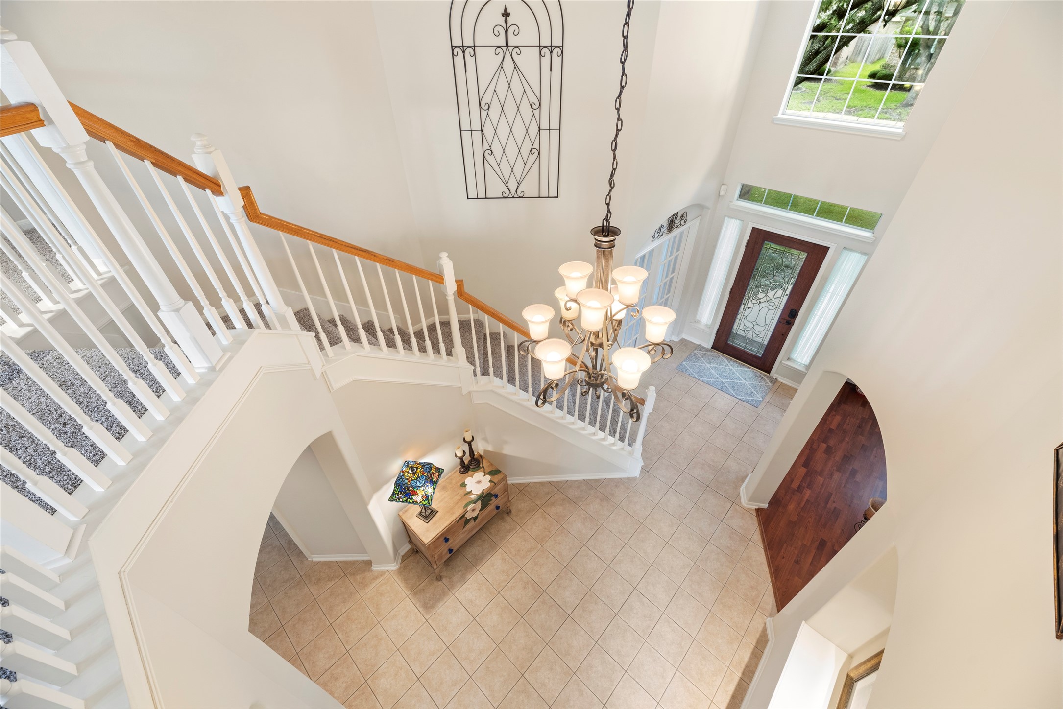 7930 Chateau Point Lane Houston, TX 77041 - Photo 22 of 34 Let's head up stairs!