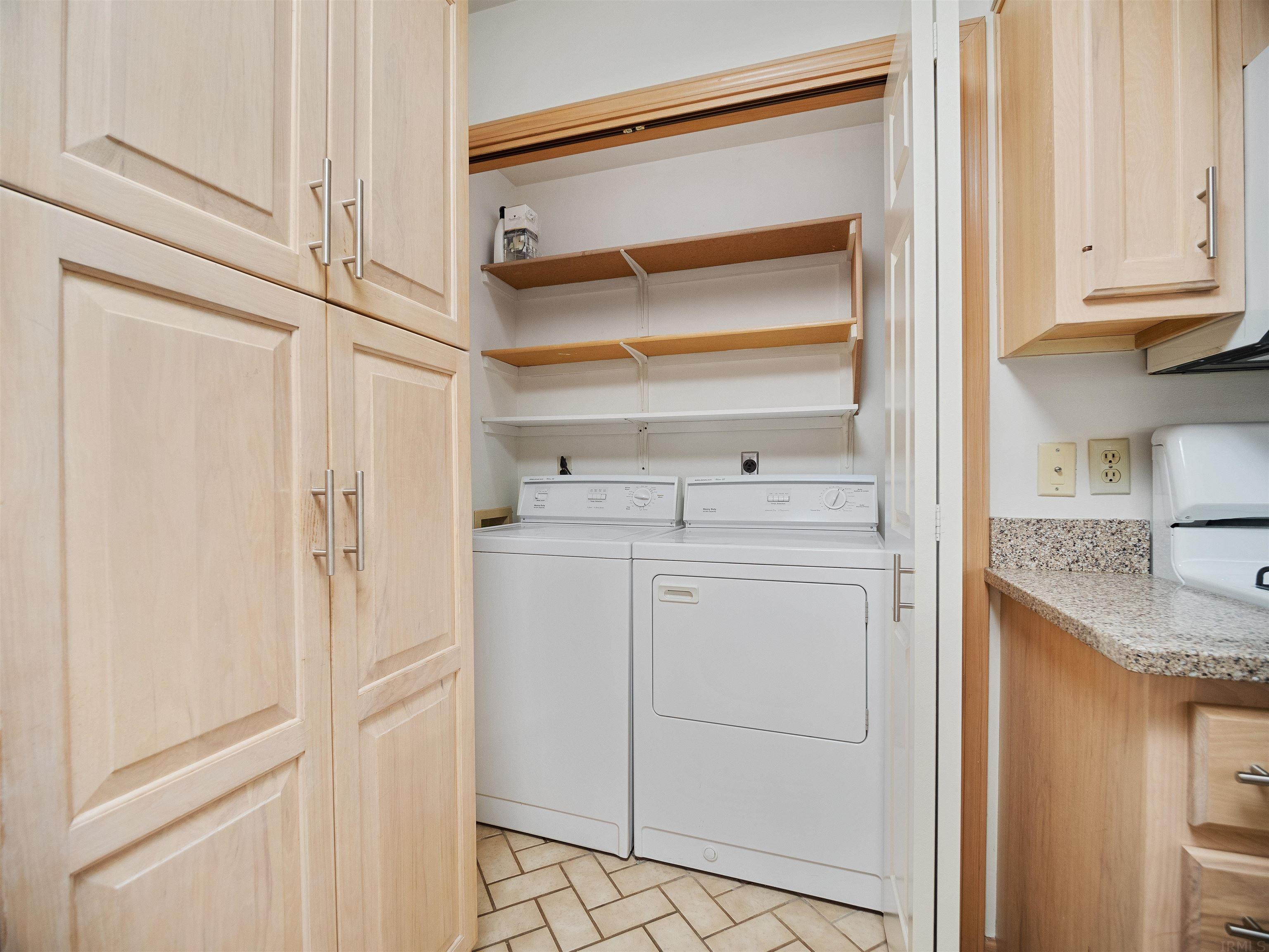 4530 Piazza Circle Fort Wayne, IN 46804 - Photo 12 of 35