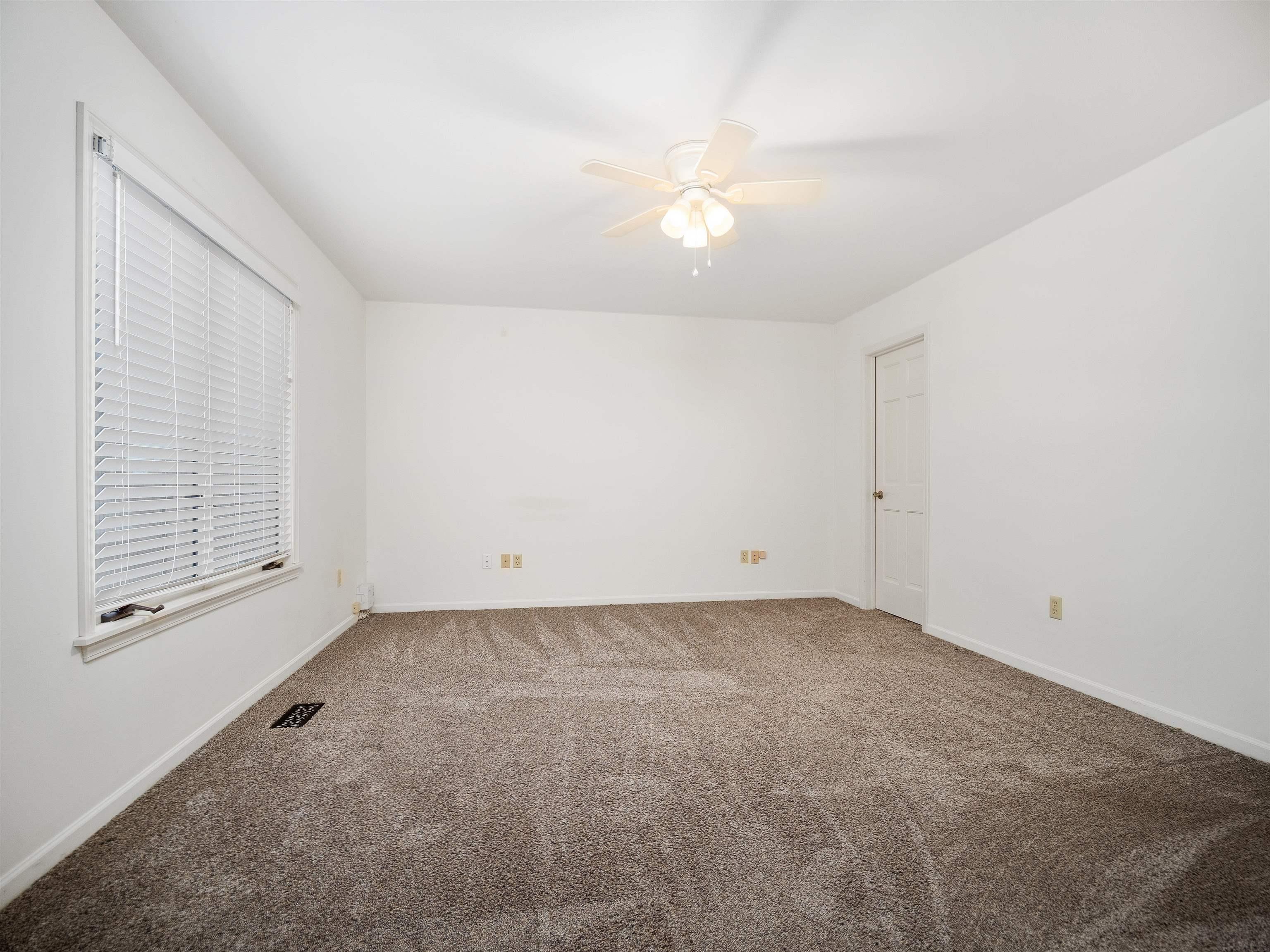 4530 Piazza Circle Fort Wayne, IN 46804 - Photo 15 of 35