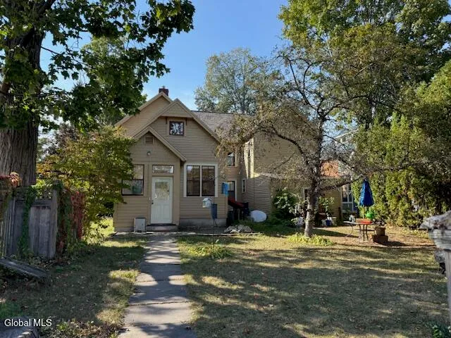 $30,000 | 56 State Street, Saratoga Springs, NY 12866