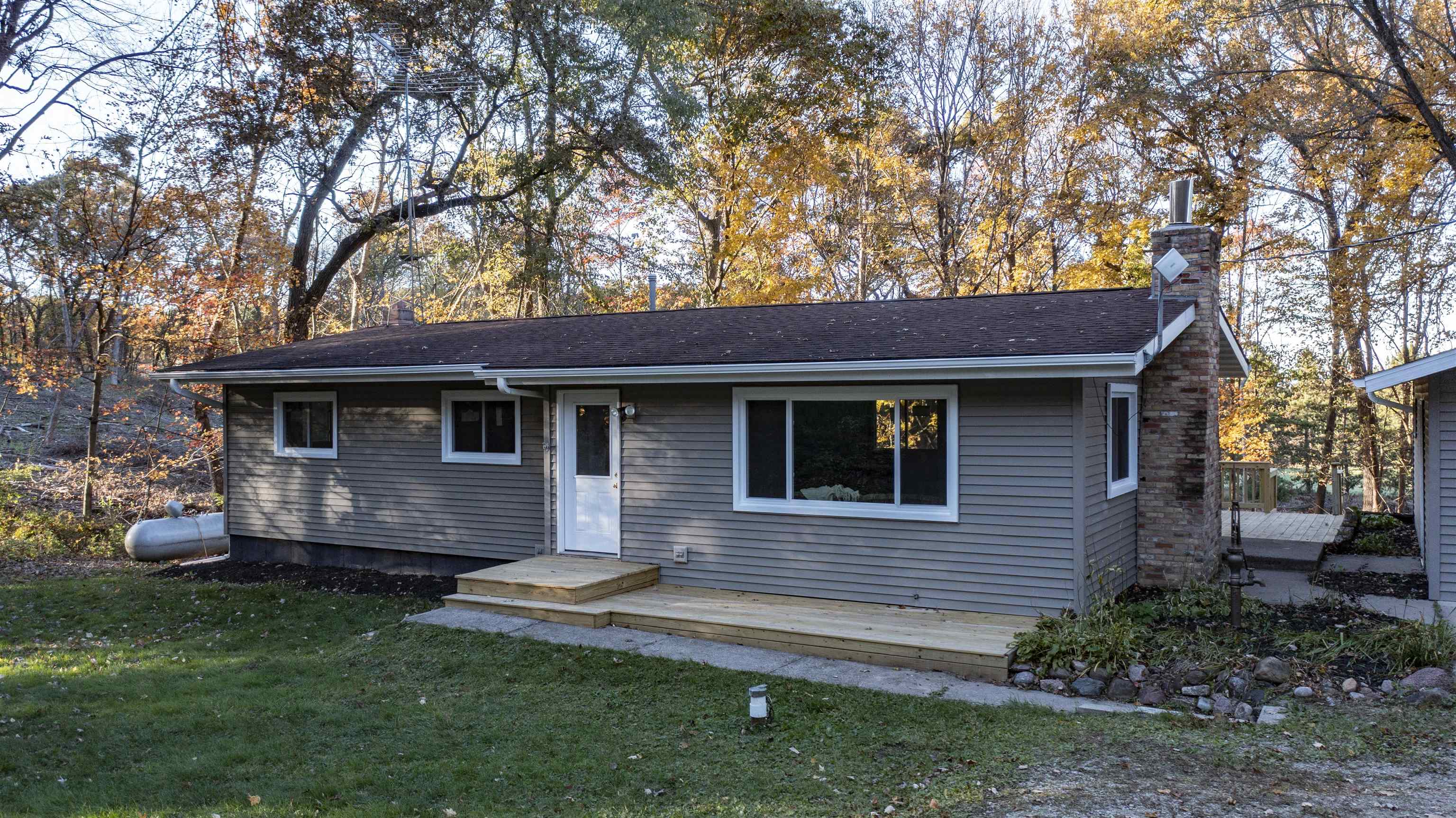 W2972 Archer Court Pine River, WI 54965 - Photo 2 of 25