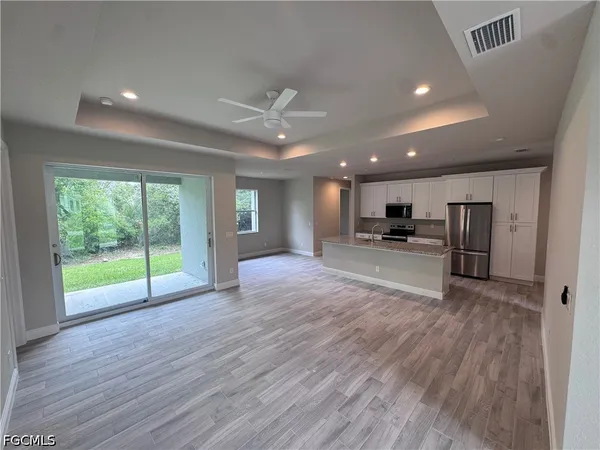 $2,400 | 1305 North Andover Drive, LaBelle, FL 33935