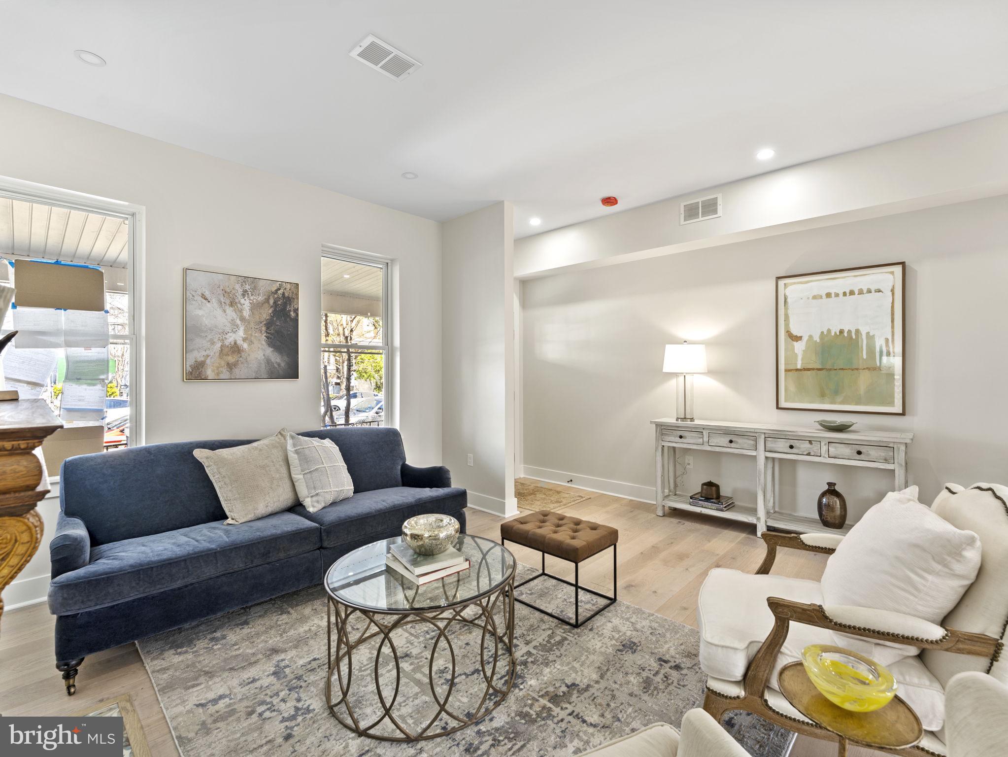 532 Shepherd Street Northwest Washington, DC 20011 - Photo 8 of 28 Formal Living Room
