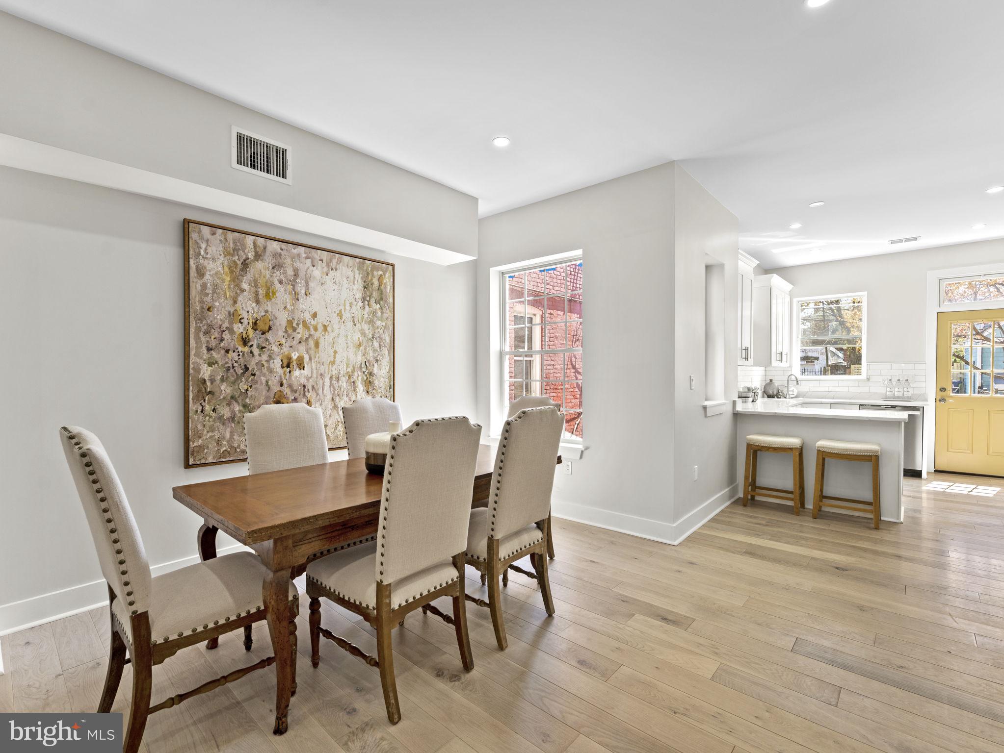 532 Shepherd Street Northwest Washington, DC 20011 - Photo 9 of 28 Spacious Dining room