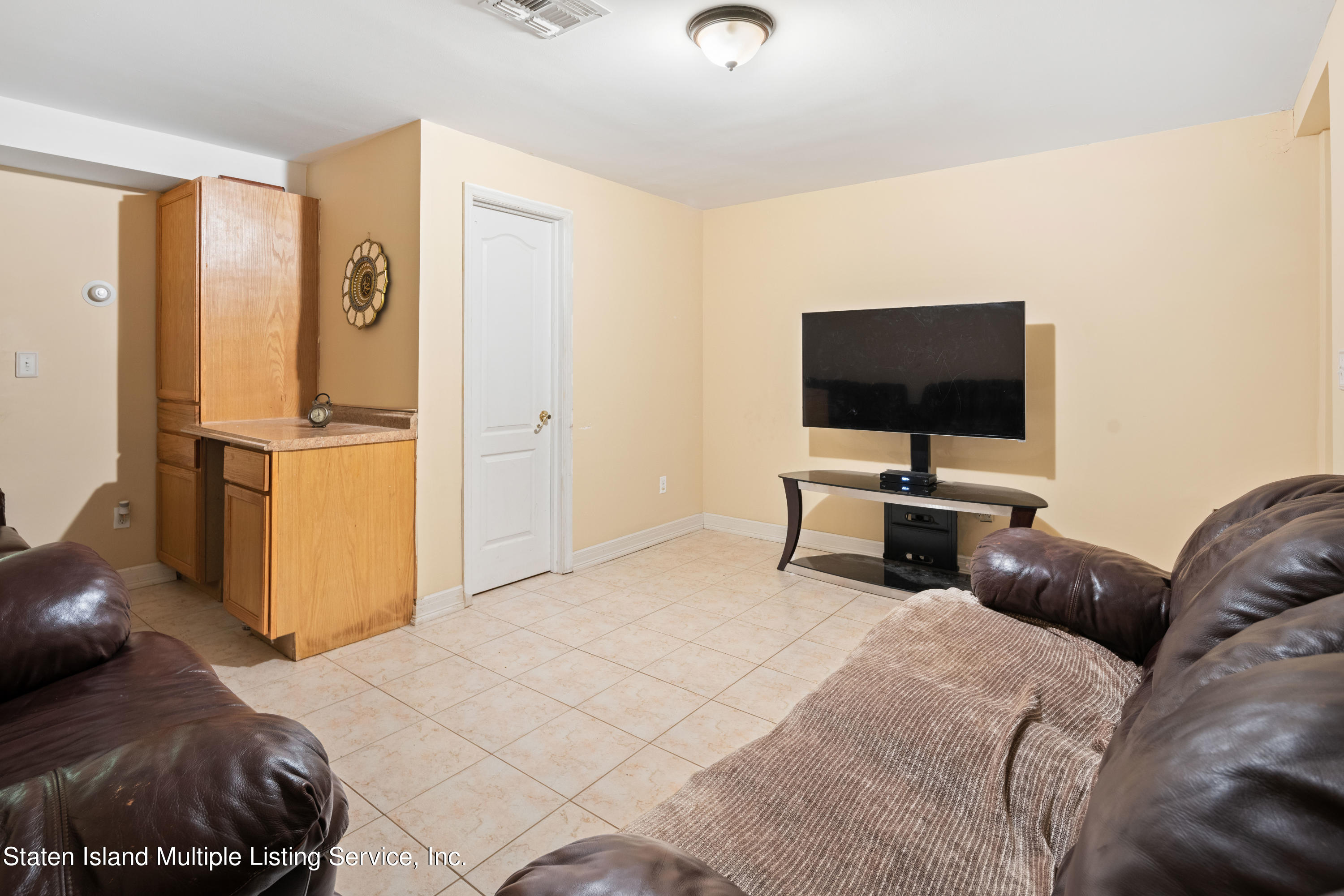 98 Brandis Avenue Staten Island, NY 10312 - Photo 32 of 36 DSC05884