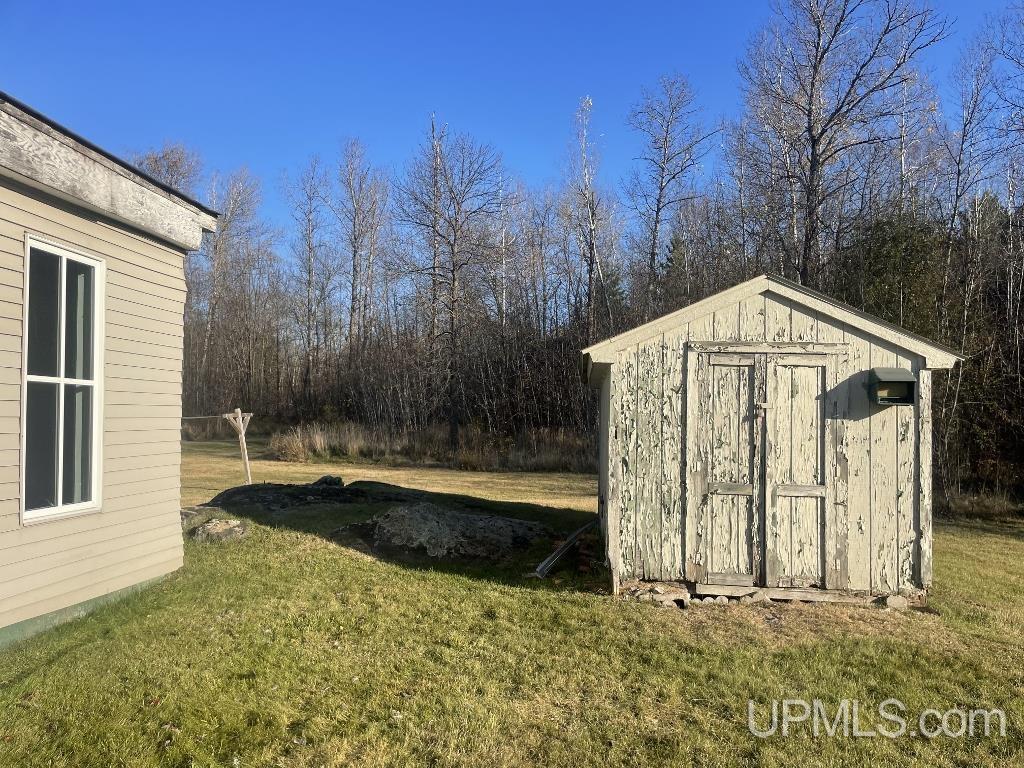 11120 River Road Republic, MI 49879 - Photo 30 of 30 Gallery Image 30