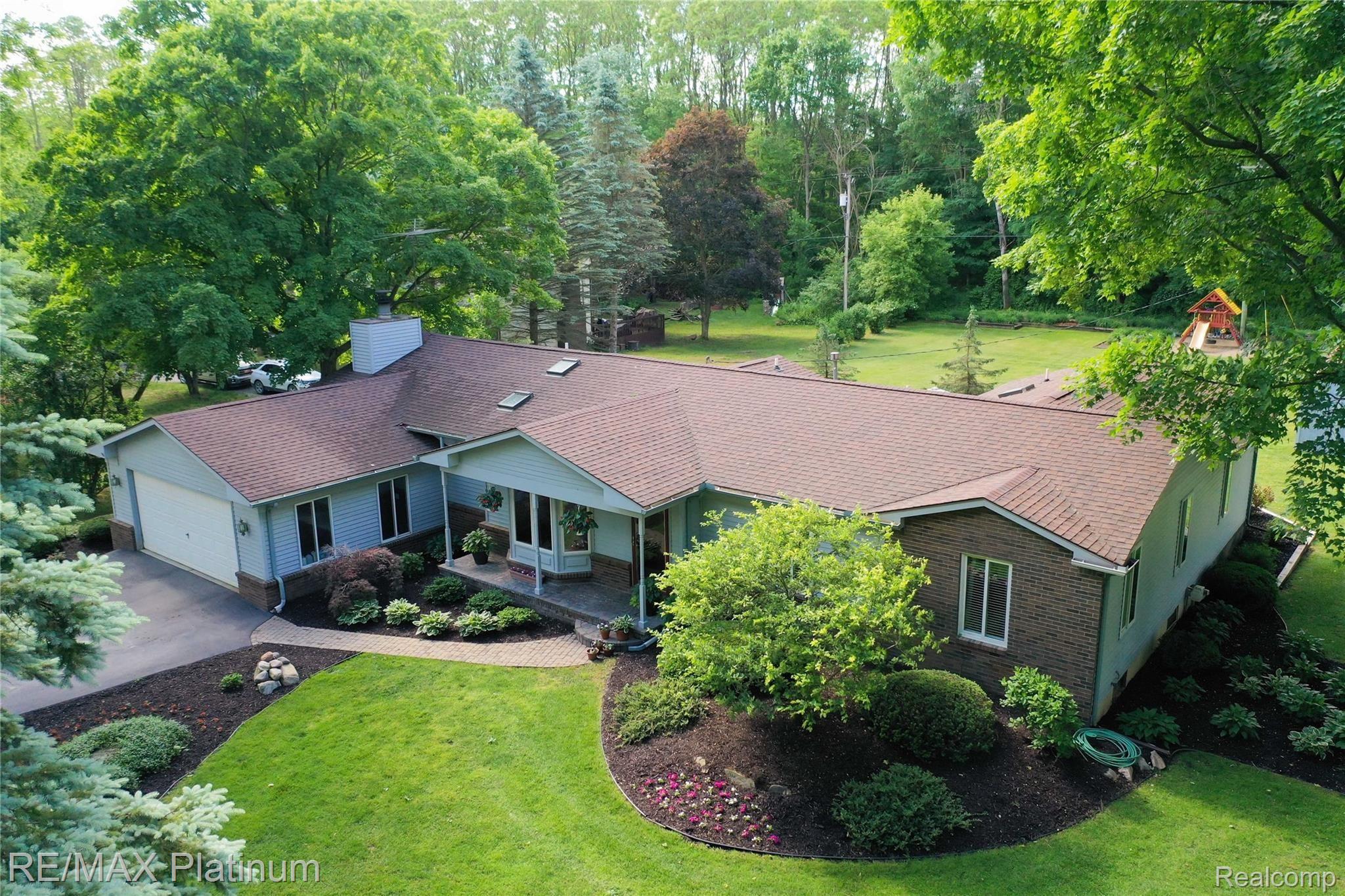 8375 Foster Road Clarkston, MI 48346 - Photo 2 of 42 2-Aerial View I.jpg