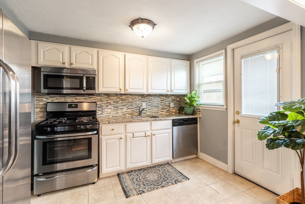 52 Newman Road, Unit 52 Malden, MA 02148 - Photo 13 of 20 Gallery Image 13