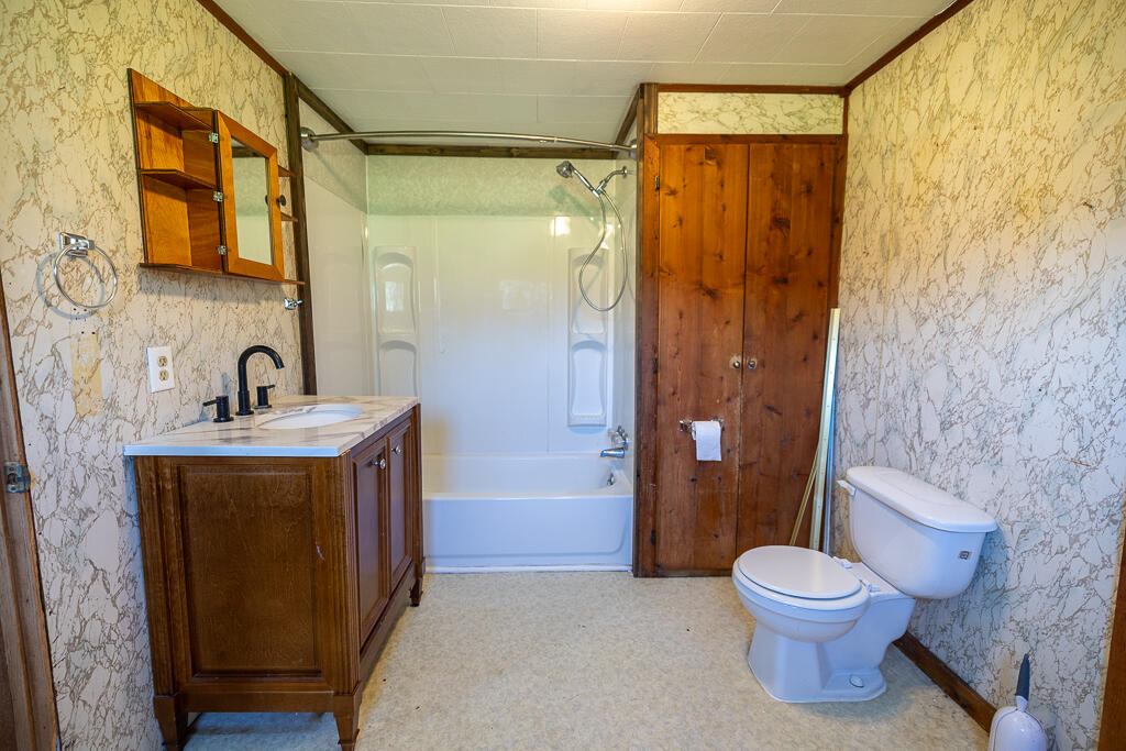 225 Todds Corner Road St. Albans, ME 04971 - Photo 18 of 32 HY3A3921
