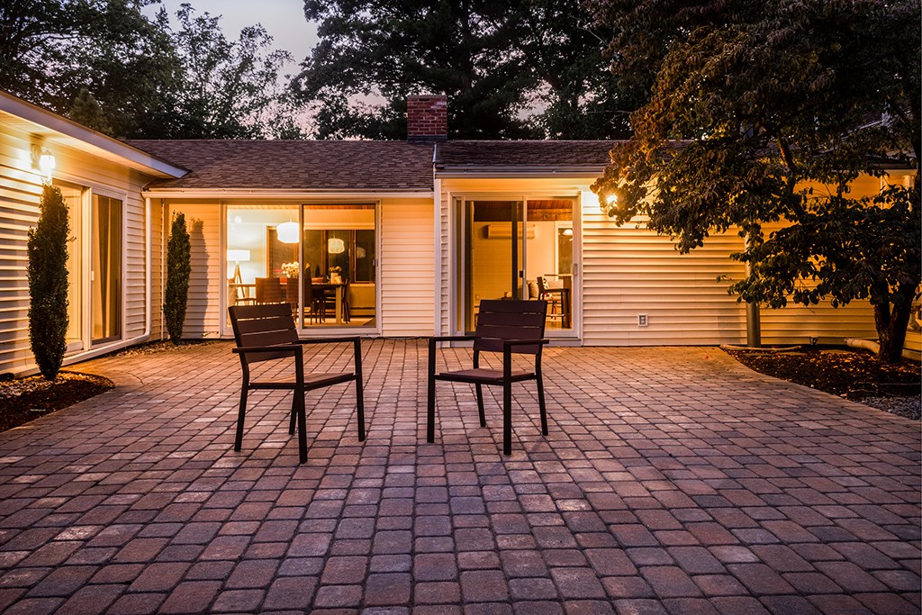 33 Forge Road North Kingstown, RI 02852 - Photo 3 of 34 Backyard Patio