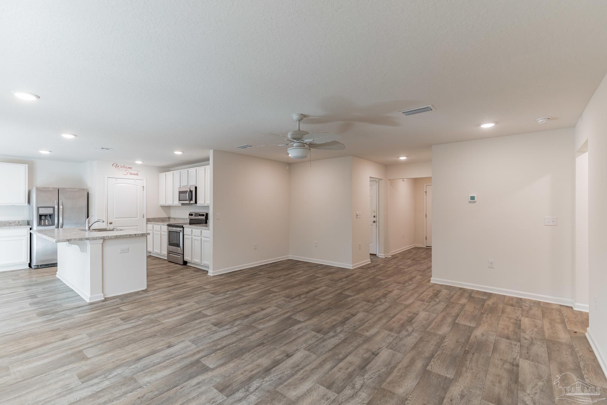 4642 Perception Circle Milton, FL 32570 - Photo 8 of 31