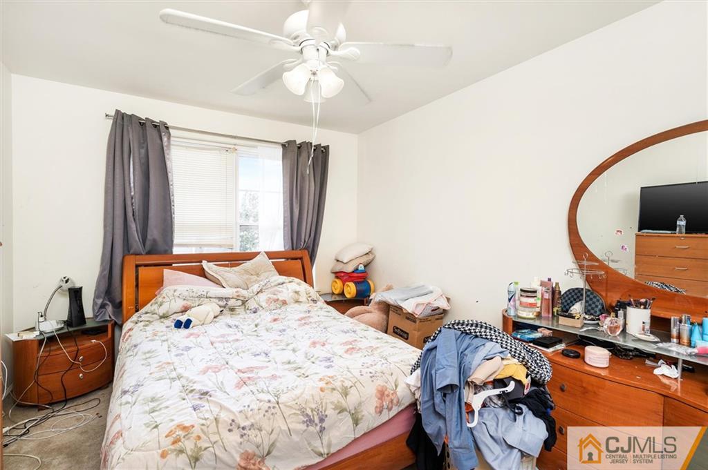 35 Rojewski Way Sayreville, NJ 08859 - Photo 21 of 23