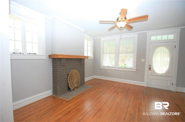 1554 Bruister Street Mobile, AL 36604 - Photo 4 of 46