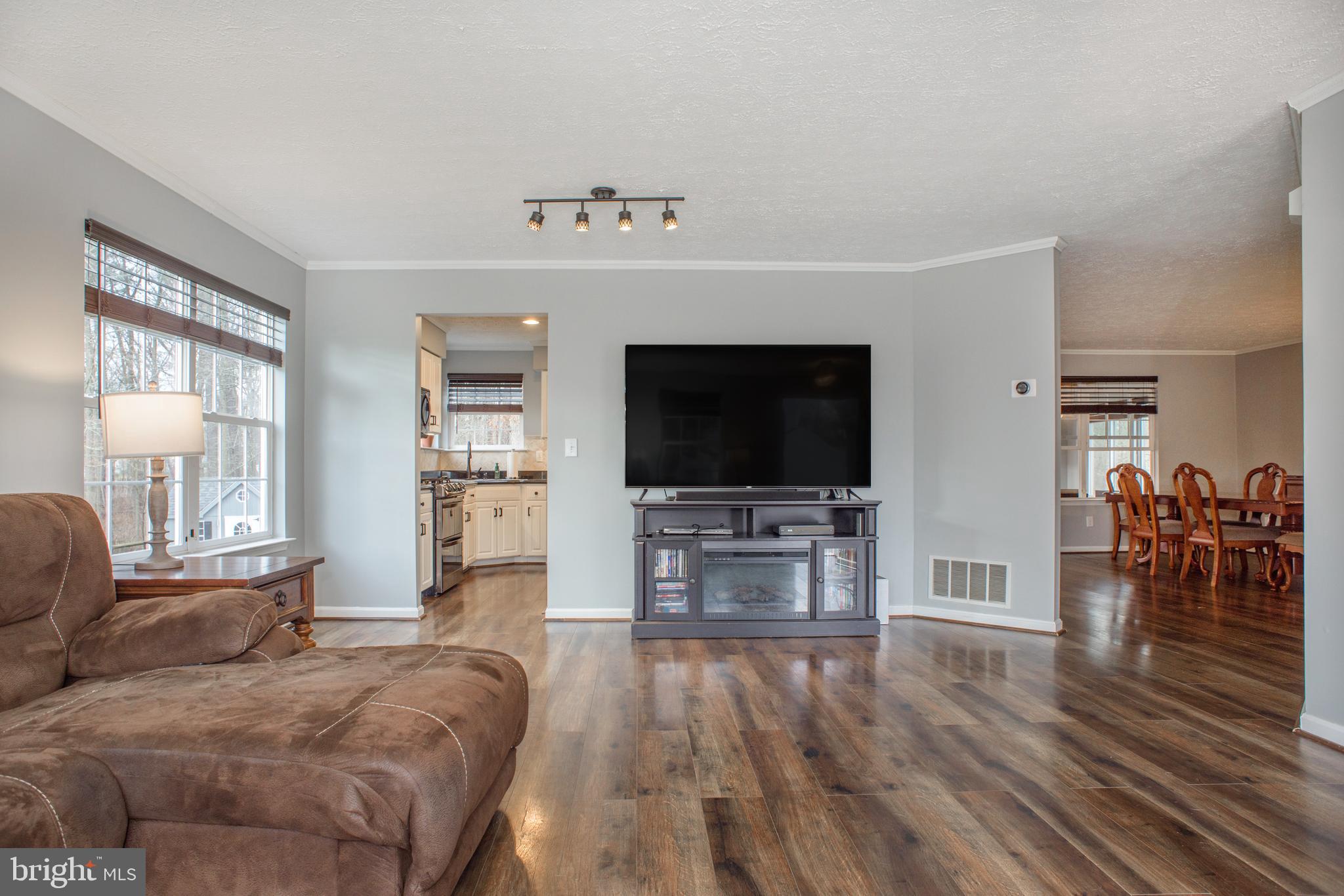 8008 High Oak Road Glen Burnie, MD 21060 - Photo 36 of 52