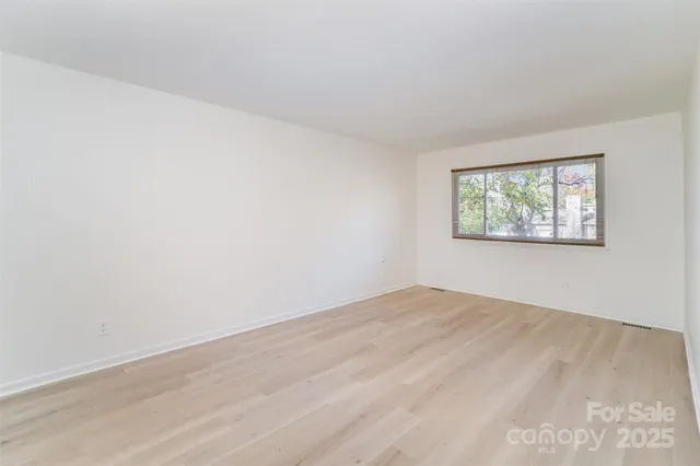 wooden floor in a room