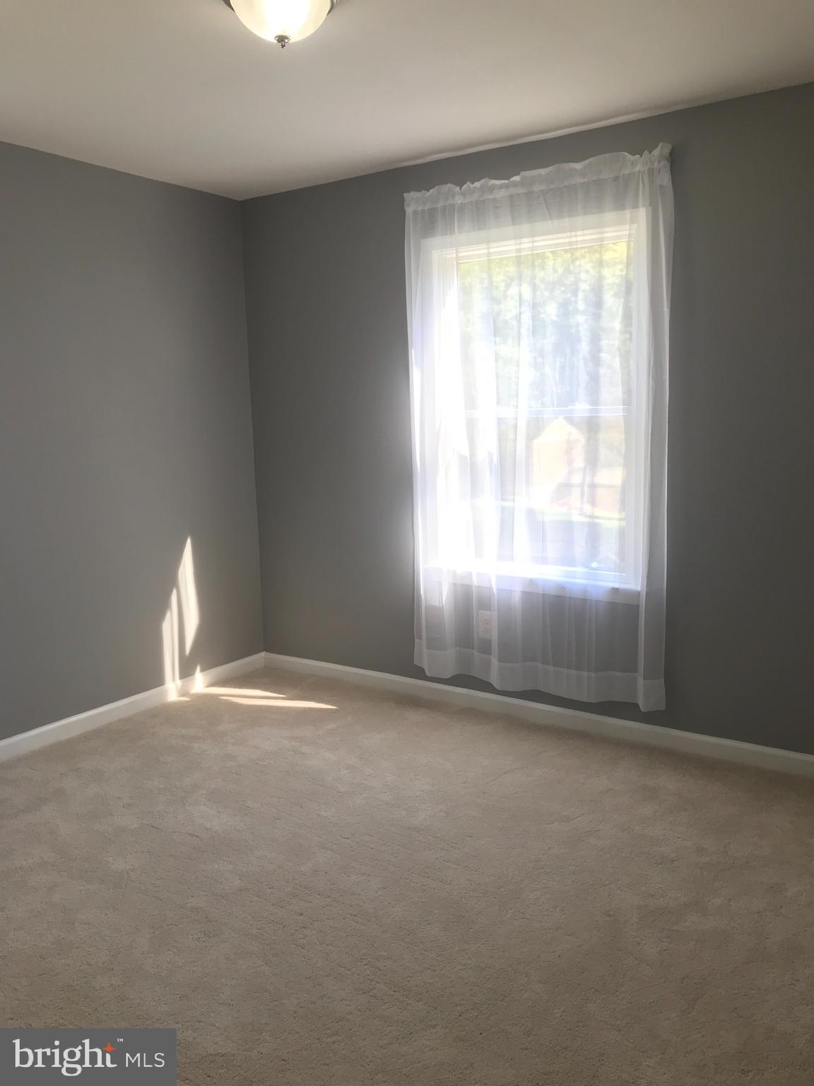 3918 Findley Road Woodbridge, VA 22193 - Photo 16 of 25 Gallery Image 16