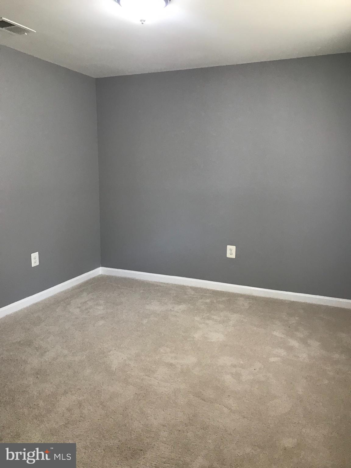3918 Findley Road Woodbridge, VA 22193 - Photo 18 of 25 Gallery Image 18