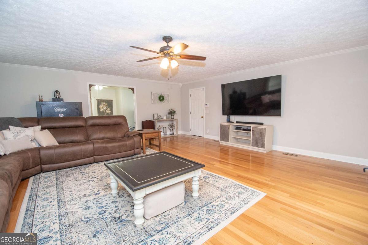 2086 Bethlehem Church Road Grantville, GA 30220 - Photo 8 of 46