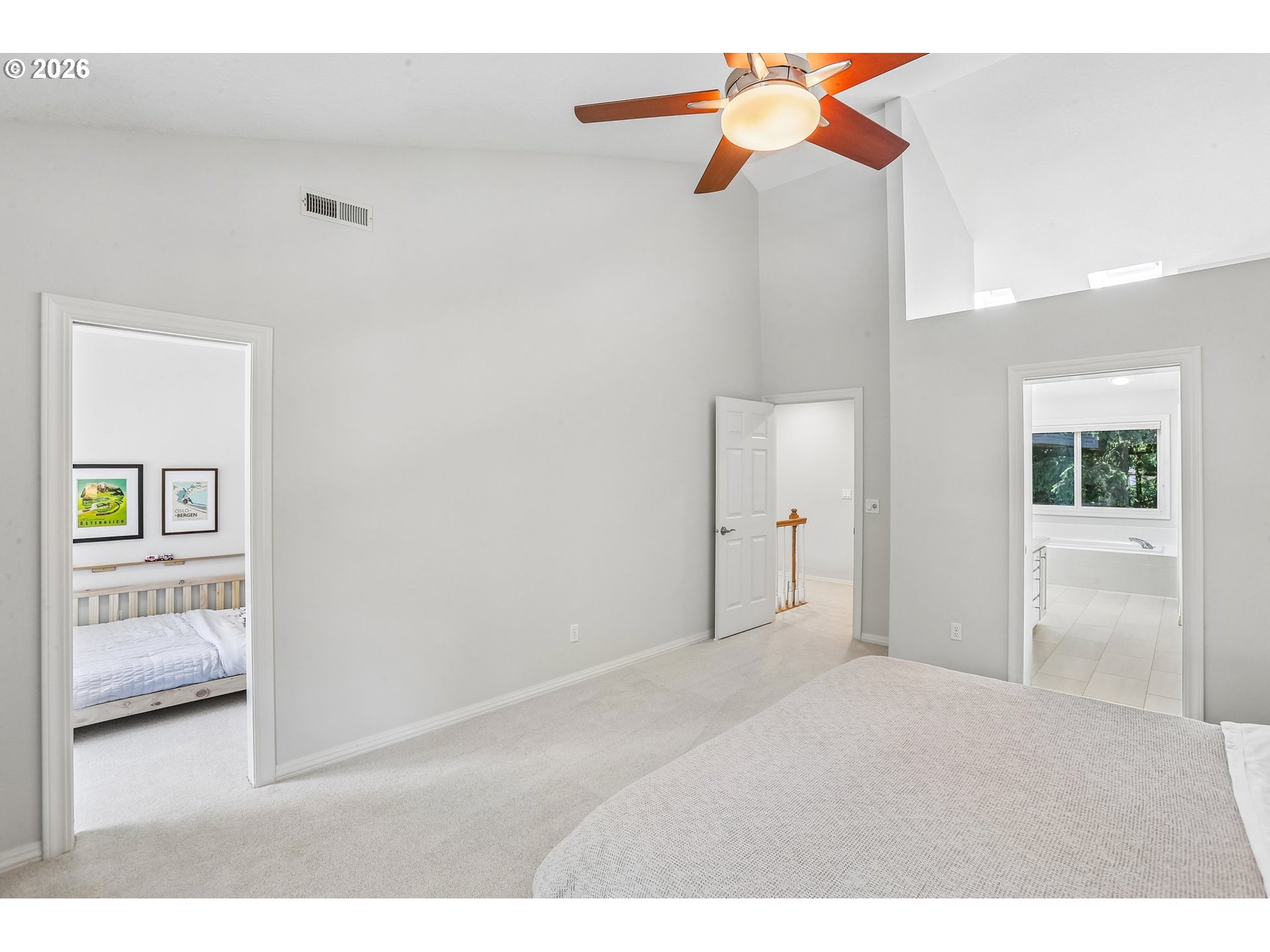 5516 Southwest Hamilton Street Portland, OR 97221 - Photo 22 of 46 Gallery Image 22