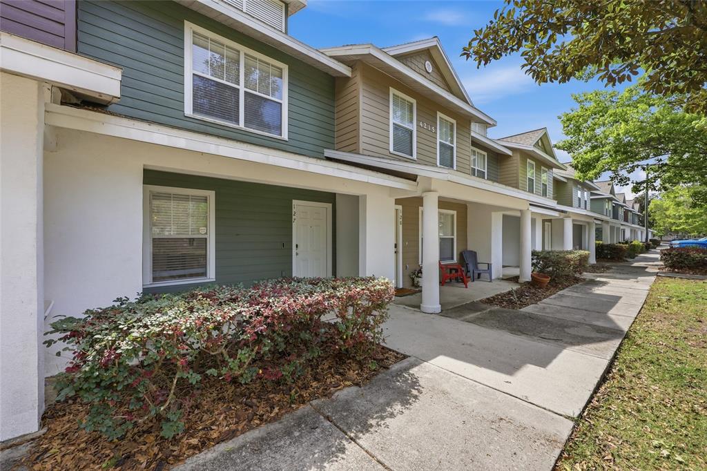 4215 Southwest 22nd Lane, Unit 127 Gainesville, FL 32607 - Photo 2 of 31 Gallery Image 2